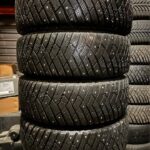 Goodyear UltraGrip IceArtctic 225/65R17