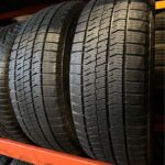 Bridgestone Blizzak Ice 225/60R17
