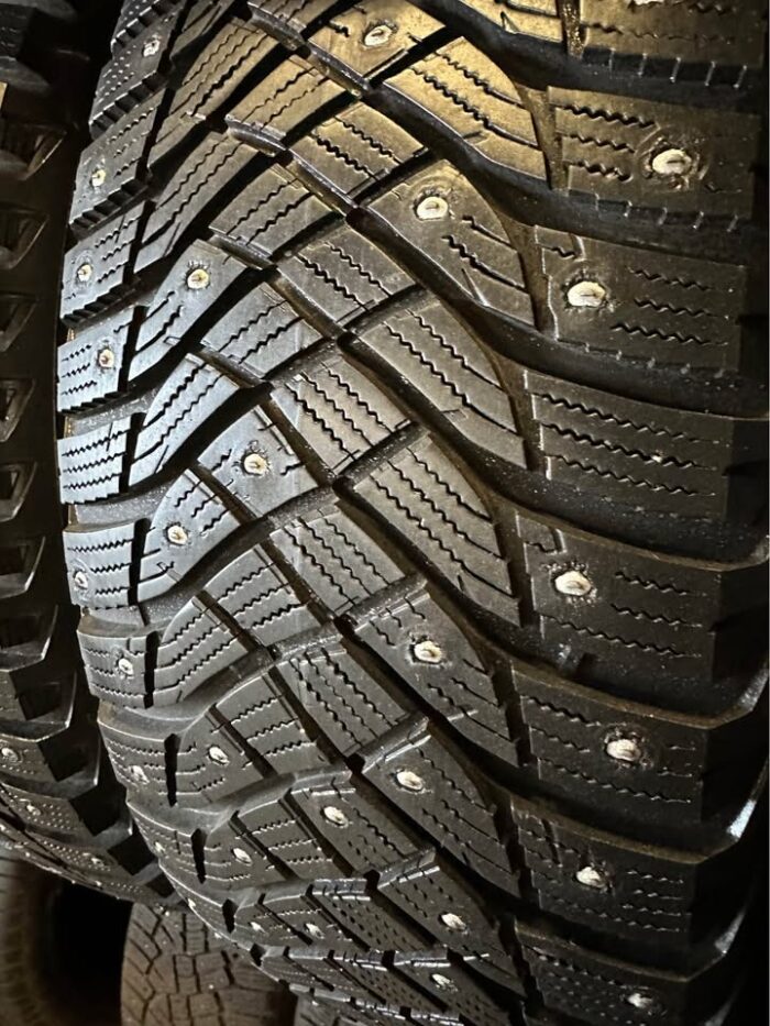 Goodyear UltraGrip Arctic 2 225/55R19 103T - Image 1