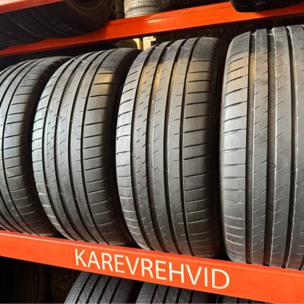 Michelin Pilot Sport 4 T1 235/45R18 98Y