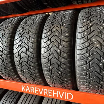 Nokian Hakkapeliitta 8 SUV 215/65R16 102T