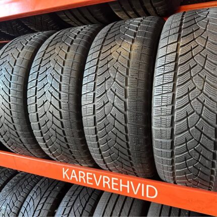 Goodyear UltraGrip Ice 255/45R20 105T