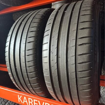 Michelin PilotSport 4 225/40R18 92Y