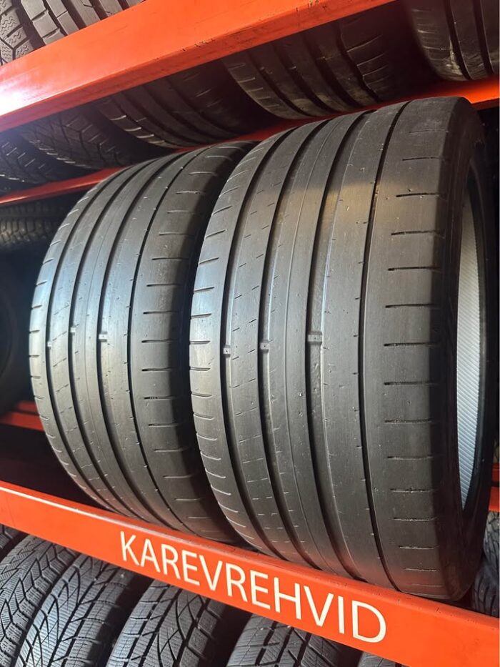 Yokohama Advan Sport 285/35R20 104Y - Image 1