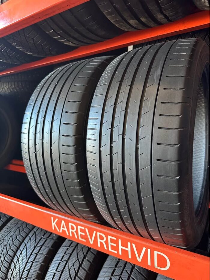 Giti Sport 1 255/40R18 99Y - Image 1