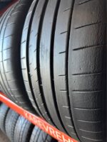 Michelin Pilot Sport 4 S 245/35R19 93Y - Image 3