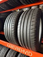 Michelin PilotSport 4 225/40R18 92Y