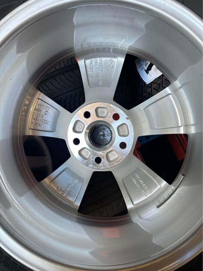 Uus Skoda 17” 5x112 orig. talvekomplekt - Image 4