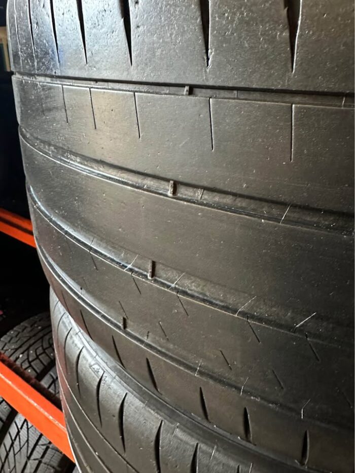 Michelin PilotSport 4S 325/35R22 114Y - Image 2