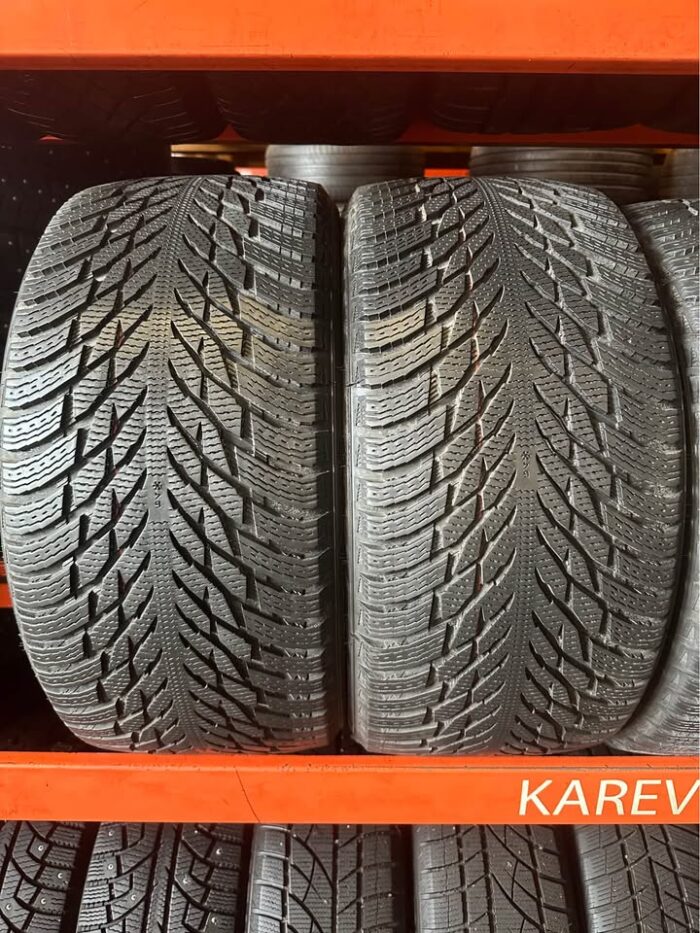 Nokian Hakkapeliitta R3 275/35R20 102T - Image 1