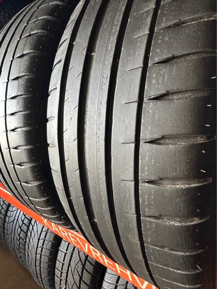 Michelin PilotSport 4 225/40R18 92Y - Image 3