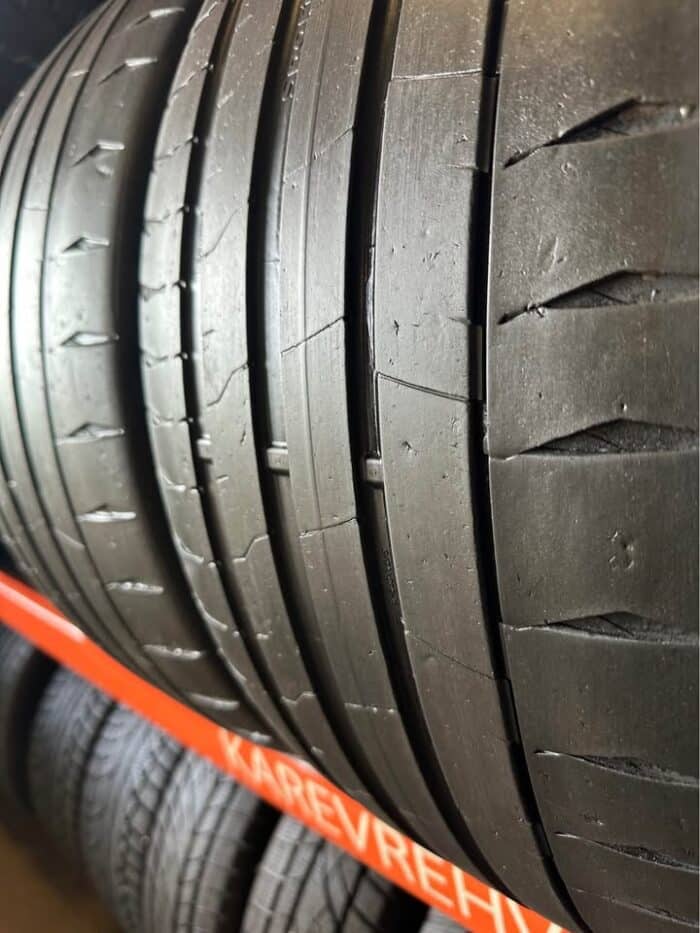 Continental SportContact 7 275/35R22 104Y - Image 3