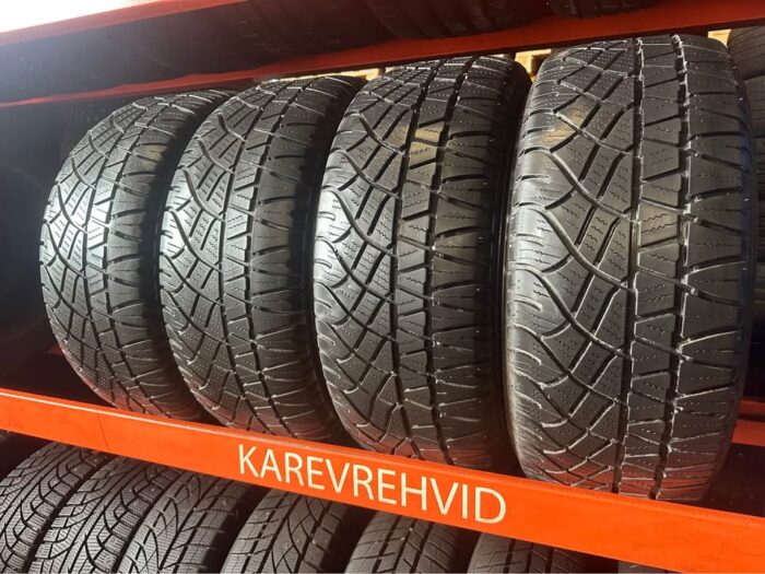 Michelin Latitude Cross 235/55R17 103H - Image 1
