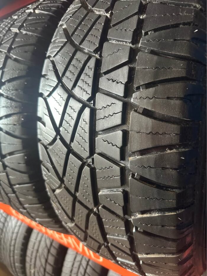 Michelin Latitude Cross 235/55R17 103H - Image 3