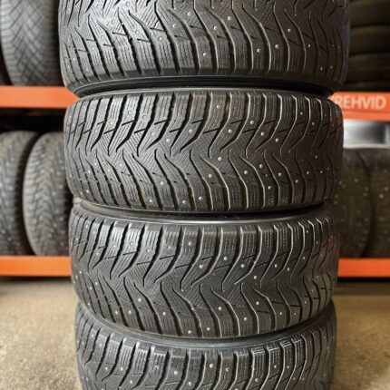 Kumho WinterCraft SUV 265/65R17 116T