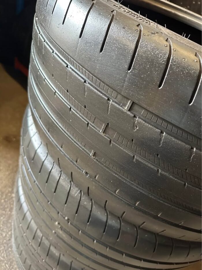 Goodyear Eagle F1 295/40R21 111Y - Image 2