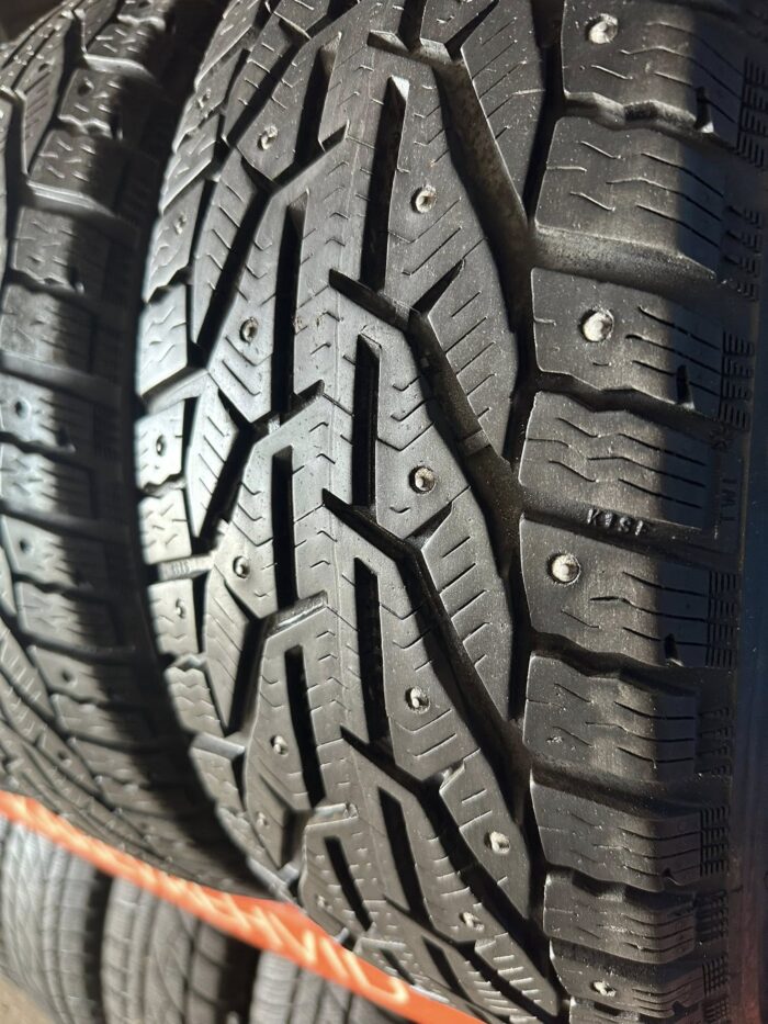 Kormoran Stud 2 205/55R16 94T - Image 3