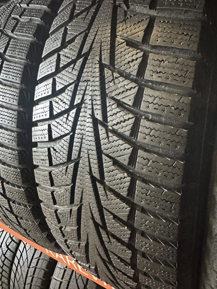 Hankook I Cept X 225/65R17 102T - Image 3