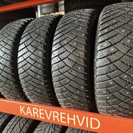 Goodyear UltraGrip IceArctic 175/65R15 88T