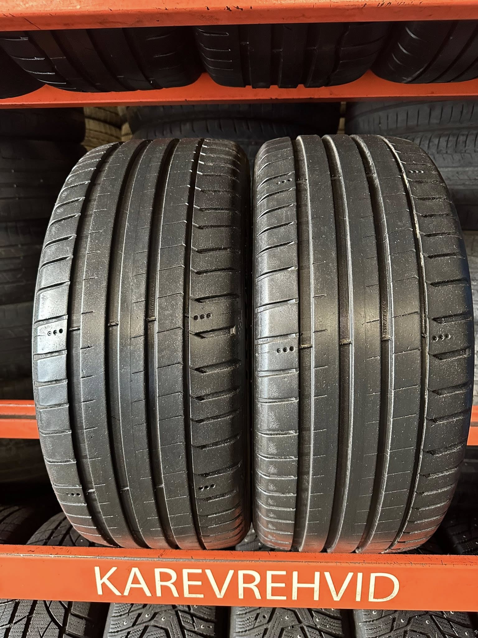11 Michelin PilotSport 5 235/40R19 96Y - Image 2