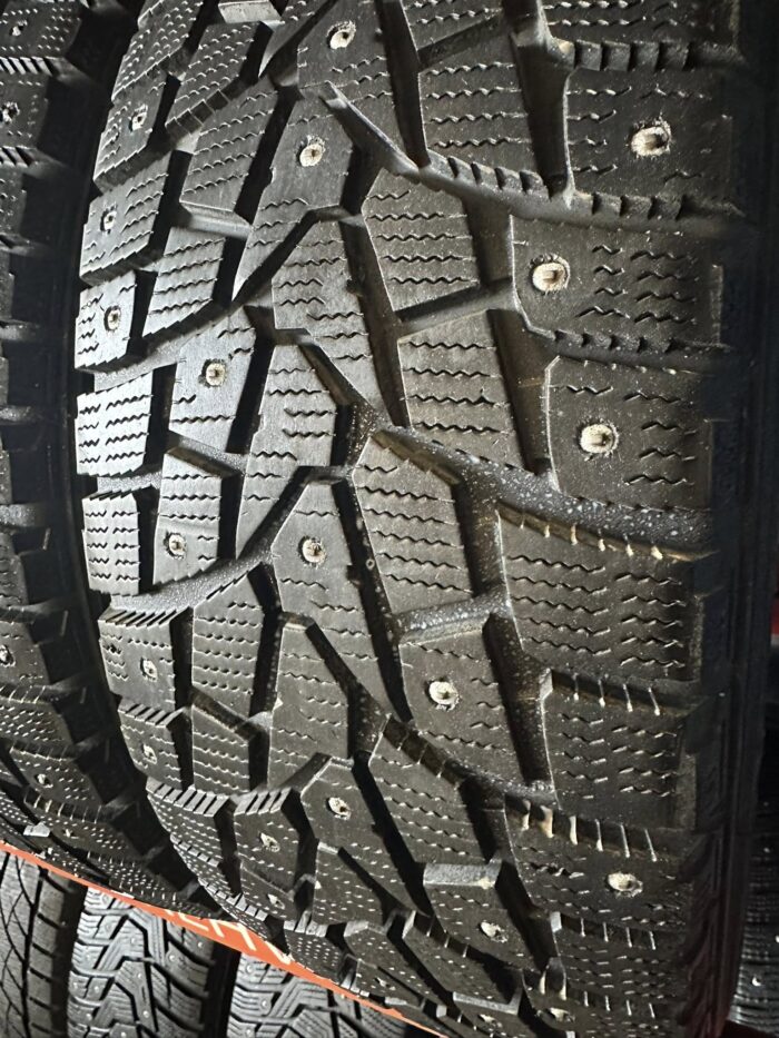 Falken Espia Ice 215/60R17 100T - Image 3