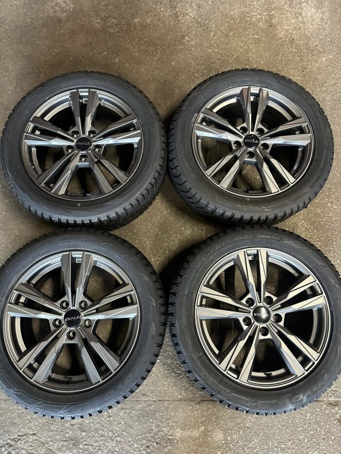 Uus velg Image  17” 5x112 Toyo naast 225/50R17 - Image 2