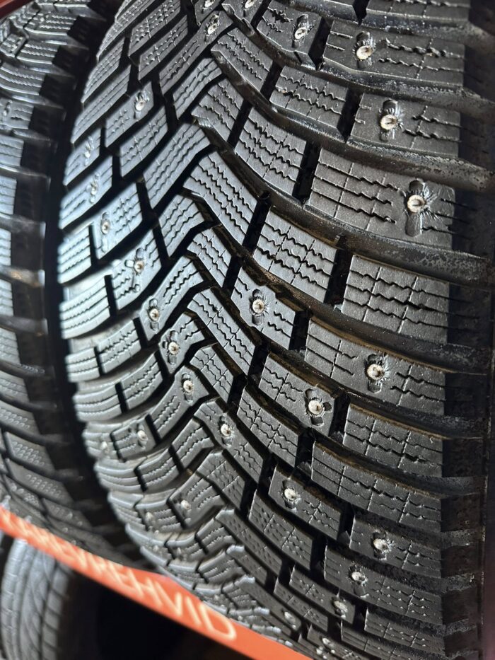 Continental IceContact 3 235/40R19 96T - Image 3