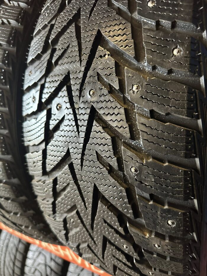 Nexen WinGuard 235/55R18 100T - Image 3