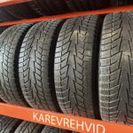Hankook I Cept IZ2 215/60R17 96T