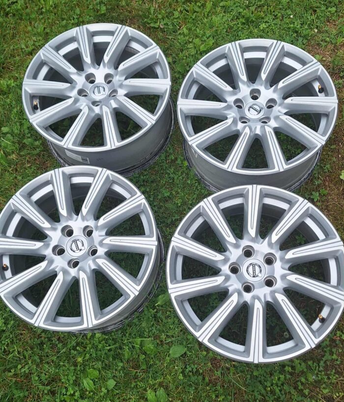 Volvo valuvelg 18" 5x108 - Image 1