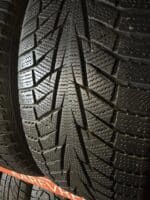 Hankook I Cept IZ2 215/50R17 93T - Image 3