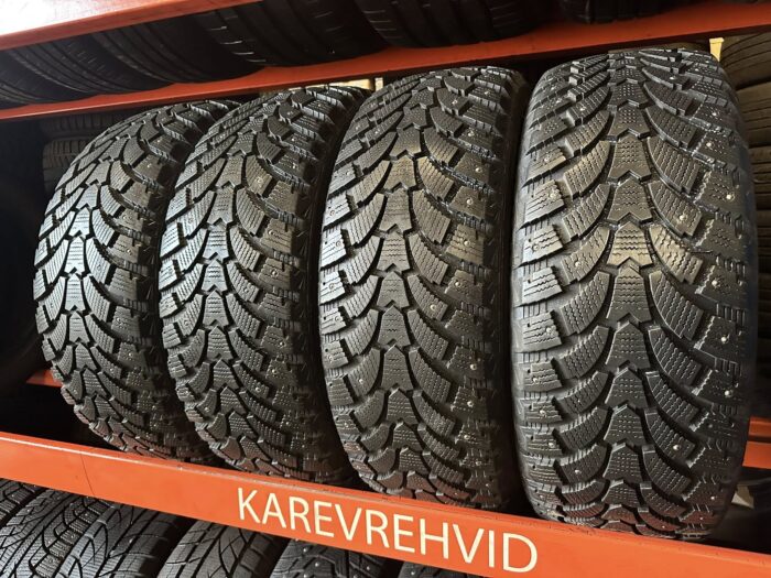 Maxtrek Trek M900 Ice 225/50R18 95T - Image 1
