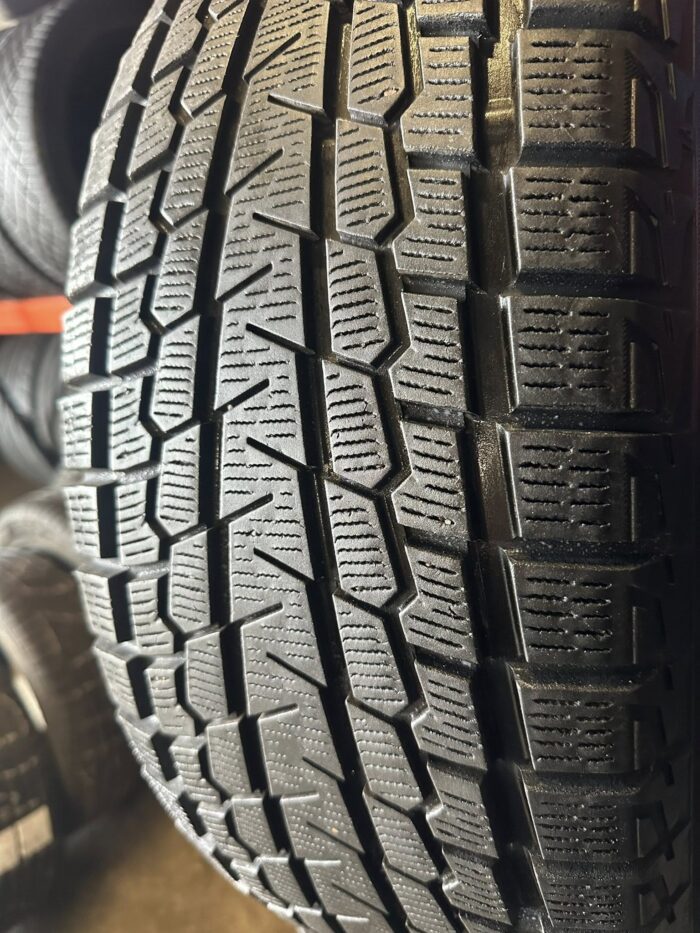 Yokohama G075 265/60R18 110Q - Image 3