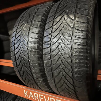 Goodyear UltraGrip Ice 2 215/55R17 98T