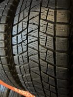 Bridgestone Blizzak DM-V1 215/70R16 100R - Image 3