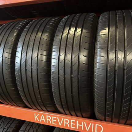 Bridgestone Alenza 001 225/65R17 102H