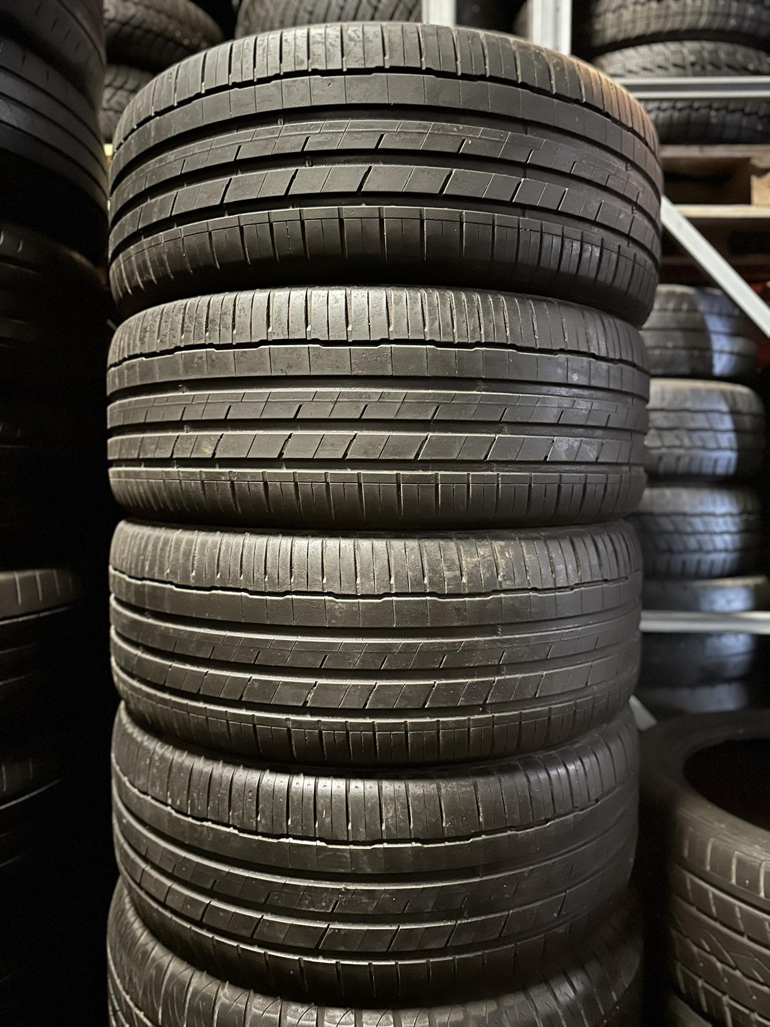 2 Hankook Ventus S1 Evo 3 SUV 255/55R19 111W - Image 1