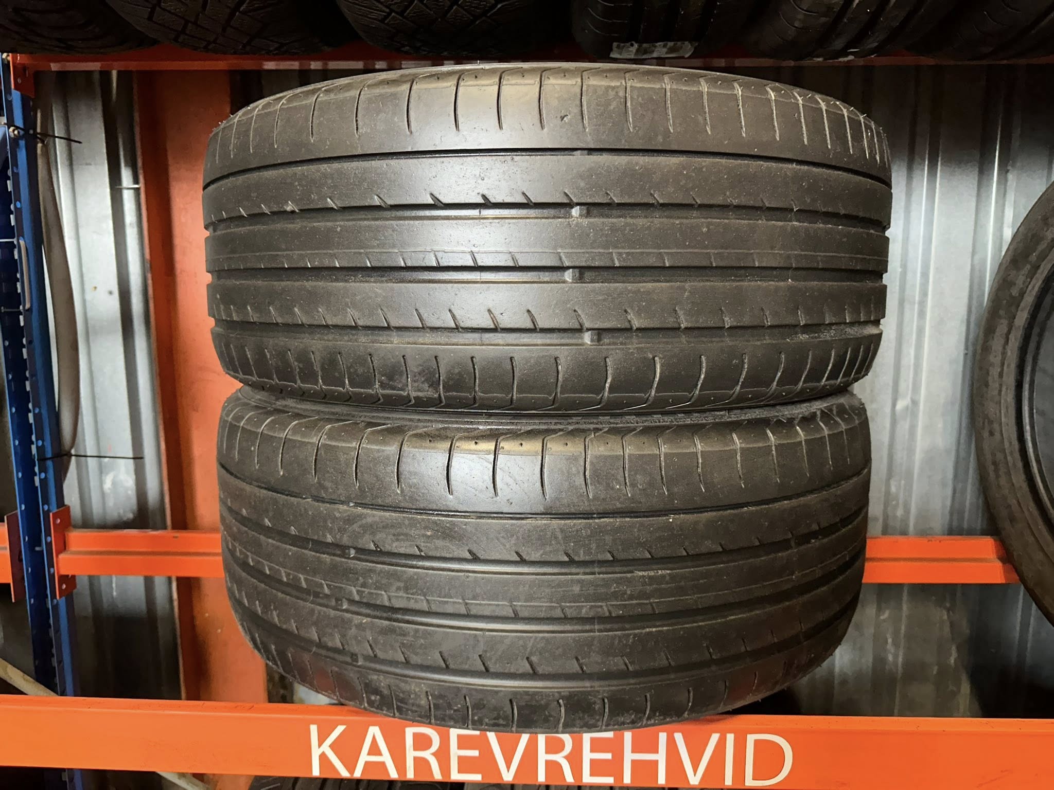 1 Yokohama Advan Sport 275/45R21 110W - Image 1
