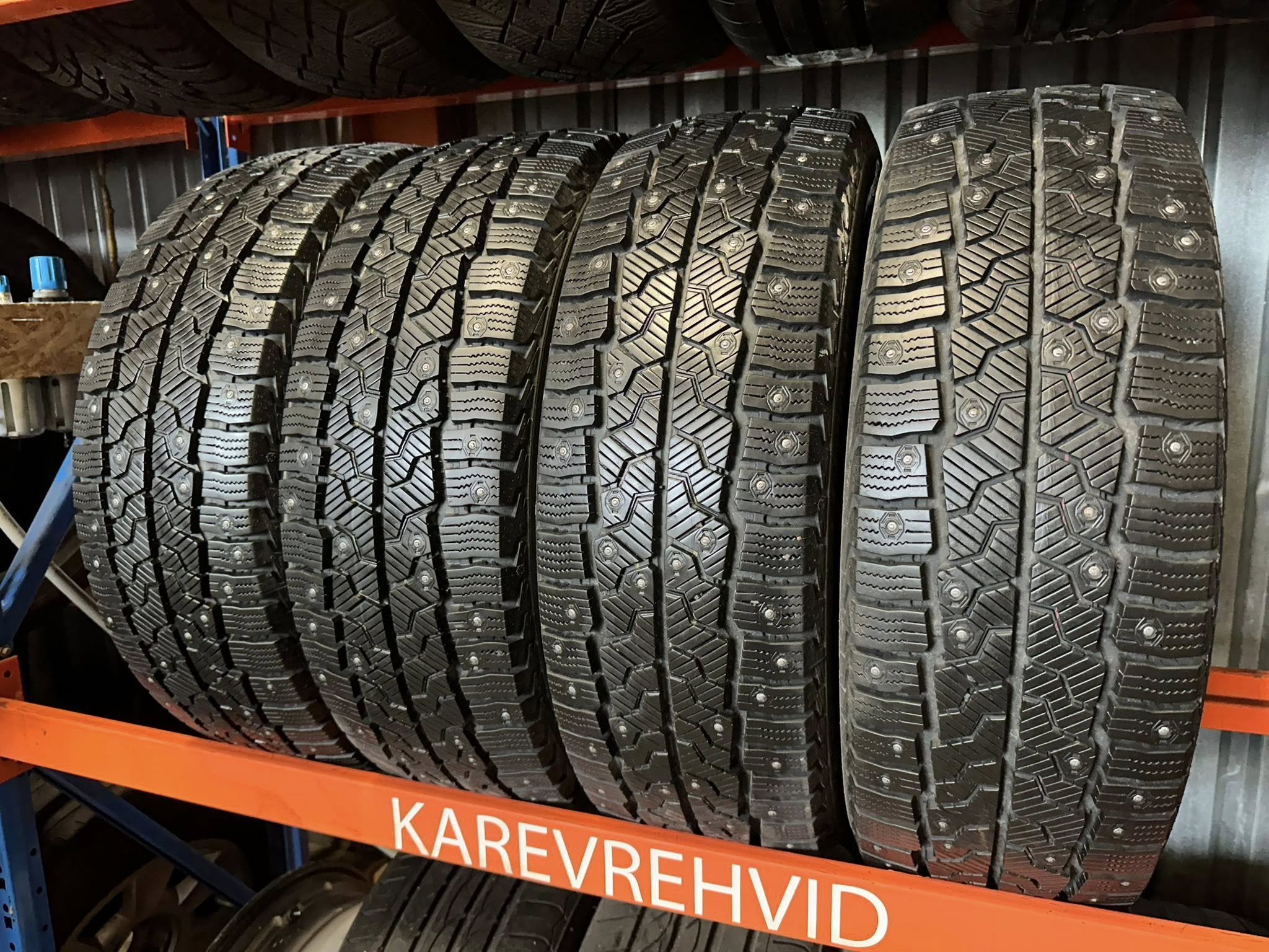 30 Gislaved NordFrost Van 2 215/60R17C 109/107R - Image 1