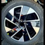 Uues orig Opel 19” + Nokian naast.