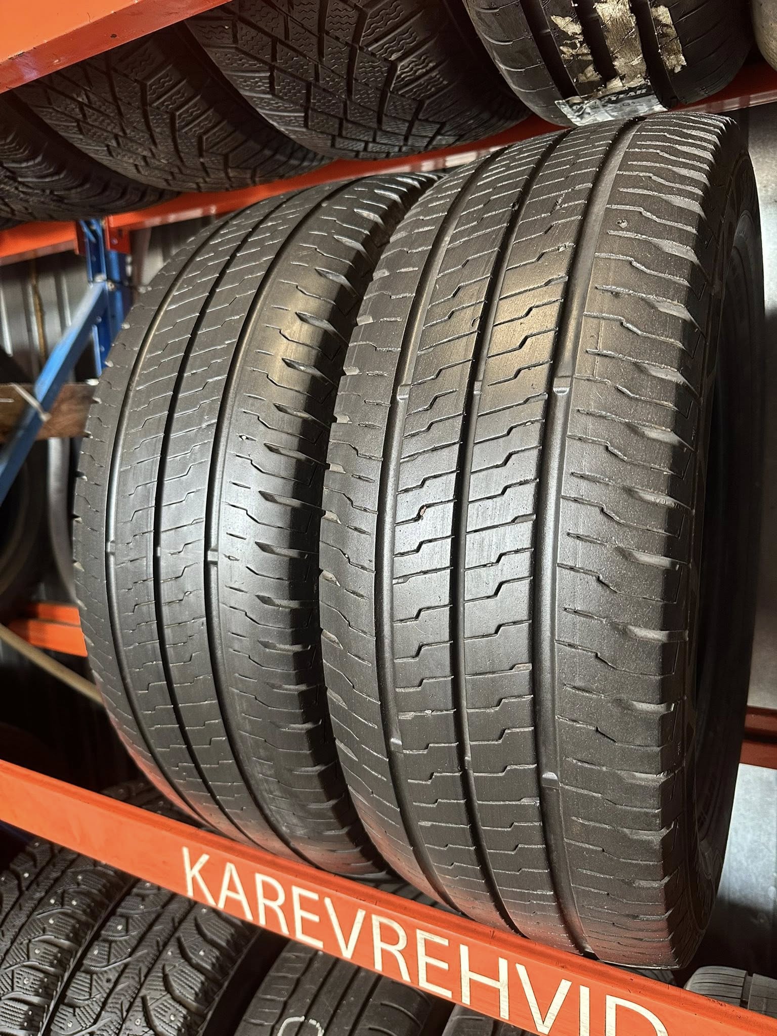 21 Continental VanContact Eco 235/65R16C 115/113R - Image 1