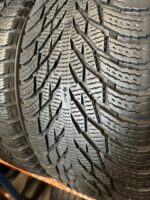 Nokian Hakkapeliitta R3 245/40R19 98T - Image 3