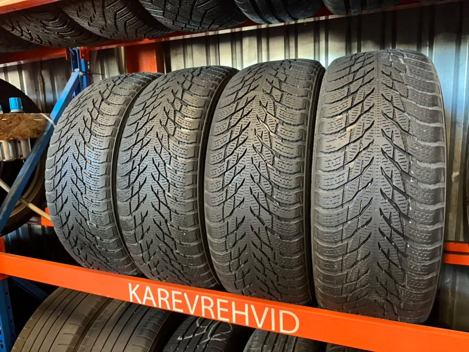 7 Nokian Hakkapeliitta R2 205/55R17 95R - Pilt 1