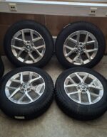 Bmw orig. 17" + Continental naast