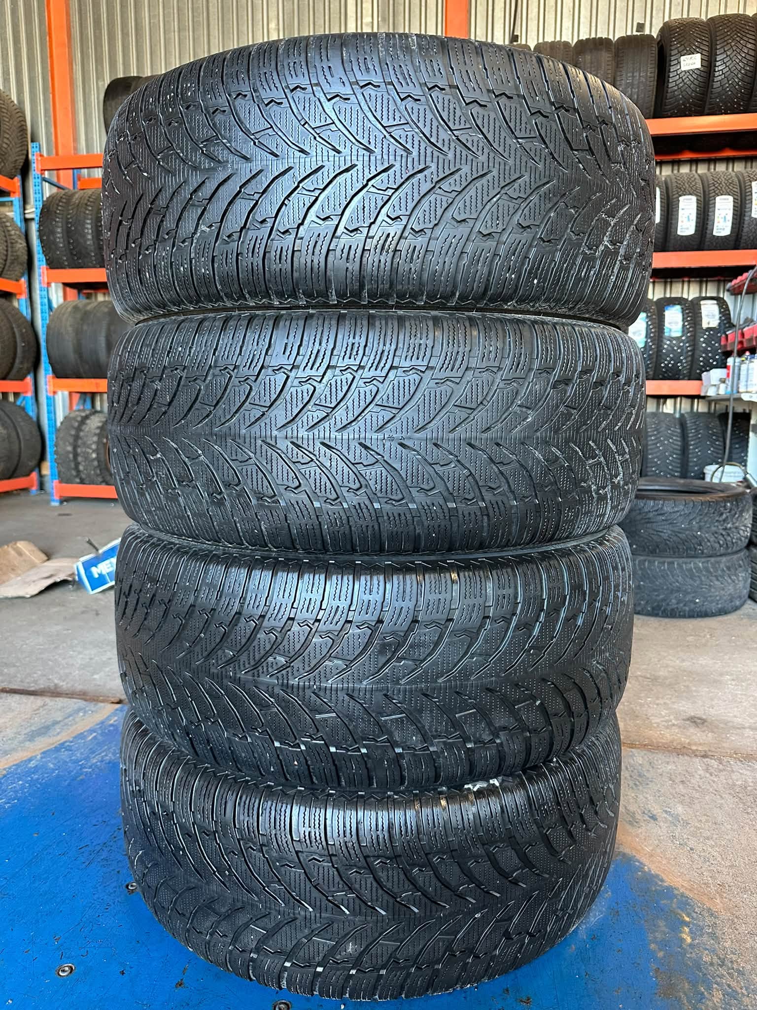 10 Nokian WR SUV 4 265/60R18 114H - Pilt 1