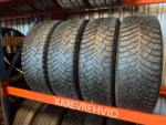 Michelin X-Ice North 4 215/60R16 99T