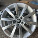 New Skoda original 16-inch 5x100 wheels for the Scala and Kamiq.