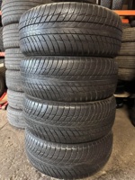 Bridgestone LM001 245/50R19 105V RunFlat