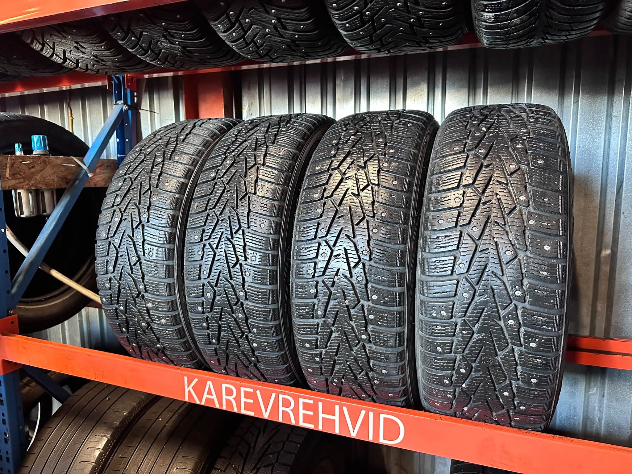 4 Nokian Hakkapeliitta 7 195/65R15 95T - Pilt 1