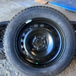 Skoda Fabia 15” 5x100 ja Continental naast 185/65R15